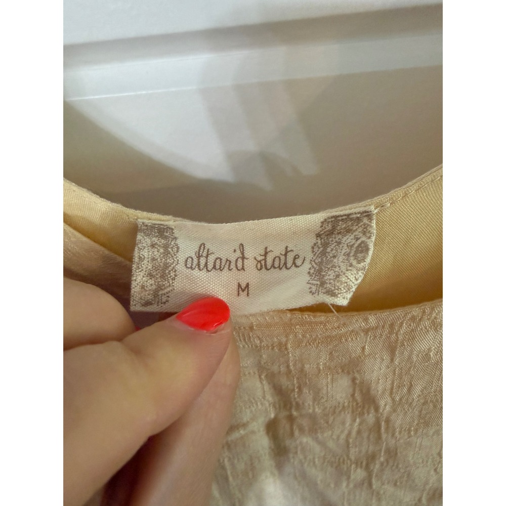 Altar'd State Womens Butter  Tie Shoulder Tiered Midi Dress Cottagecore M - Picture 3 of 3